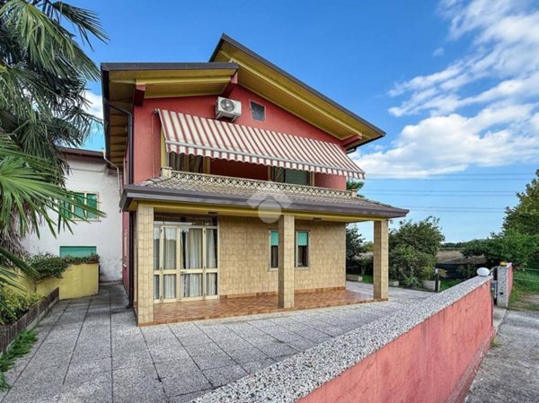 casa indipendente in vendita a Dolo