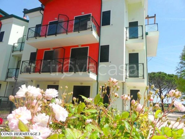 appartamento in vendita ad Eraclea in zona Eracleamare