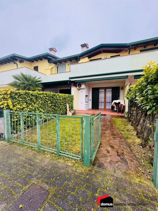 appartamento in vendita ad Eraclea in zona Eracleamare