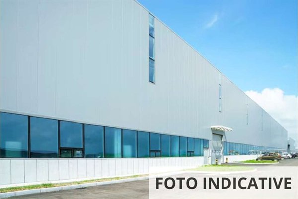 locale di sgombero in vendita ad Eraclea
