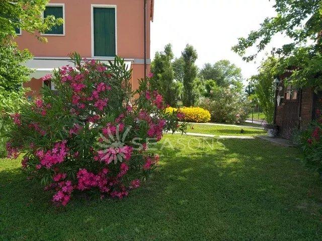 appartamento in vendita ad Eraclea in zona Eracleamare