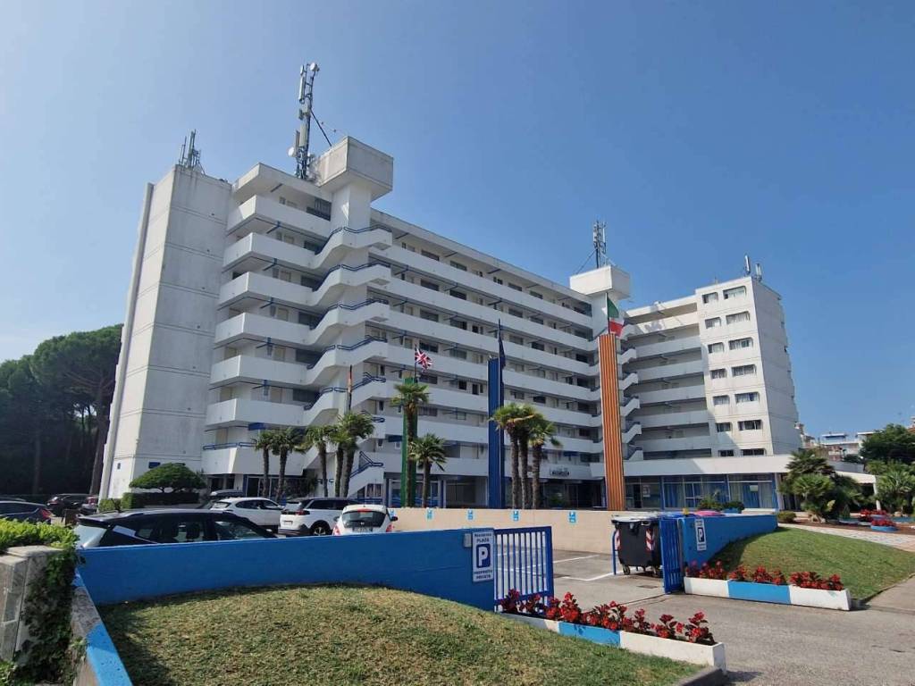 appartamento in vendita ad Eraclea in zona Eracleamare