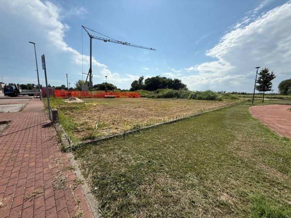 terreno agricolo in vendita ad Eraclea