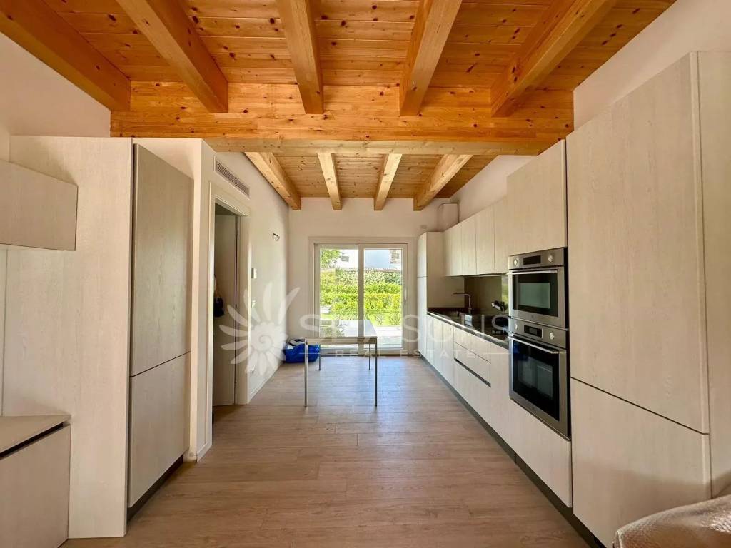 appartamento in vendita ad Eraclea in zona Eracleamare