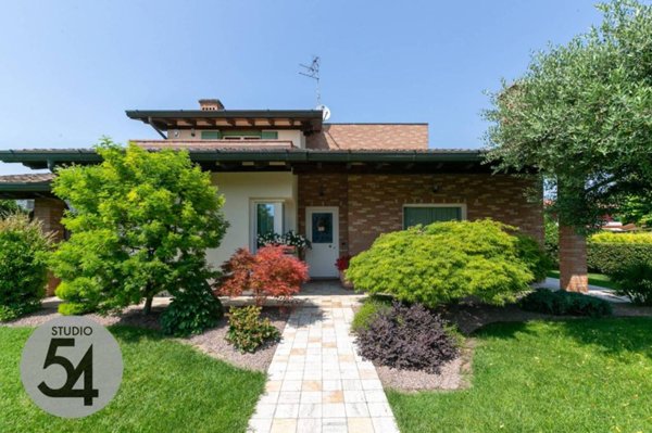 casa indipendente in vendita ad Eraclea