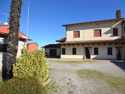 casa semindipendente in vendita ad Eraclea