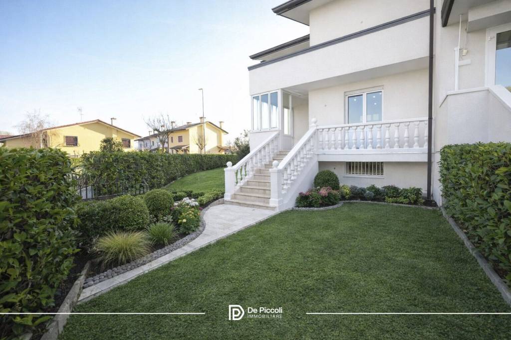 casa indipendente in vendita ad Eraclea