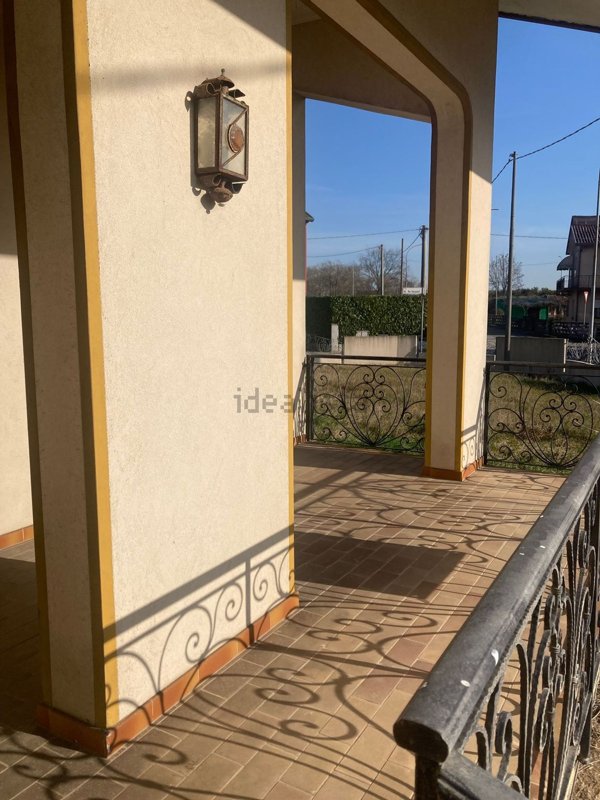 casa indipendente in vendita ad Eraclea in zona Brian