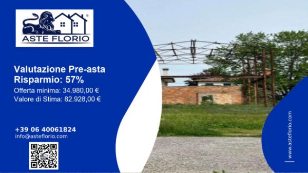 locale commerciale in vendita ad Eraclea in zona Stretti