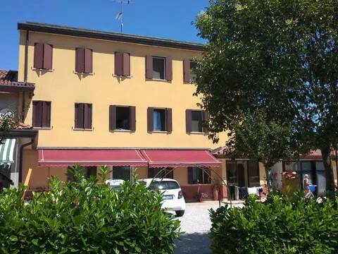 casa indipendente in vendita ad Eraclea in zona Brian