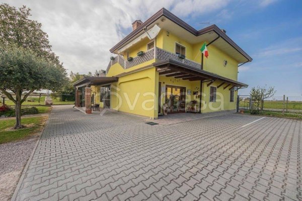 casa indipendente in vendita ad Eraclea