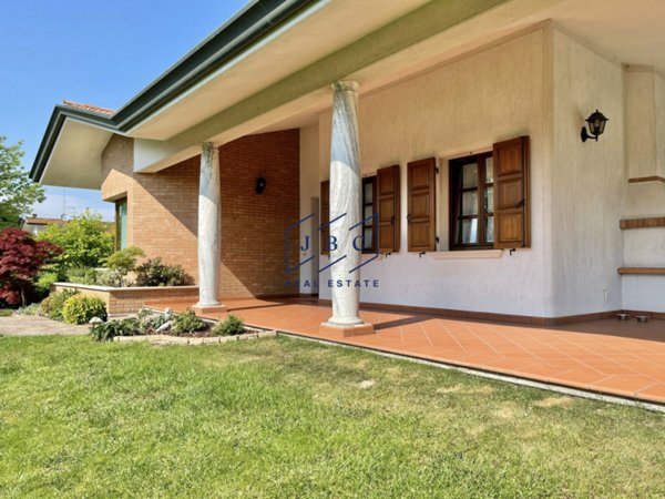 casa indipendente in vendita ad Eraclea