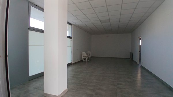 ufficio in vendita ad Eraclea in zona Eracleamare