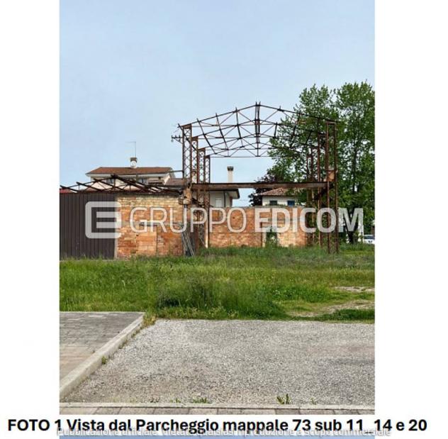 locale commerciale in vendita ad Eraclea