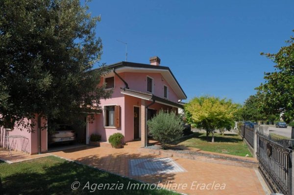 casa indipendente in vendita ad Eraclea