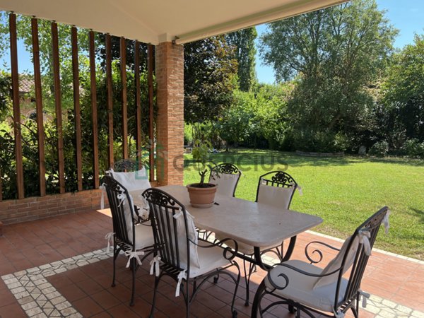casa indipendente in vendita ad Eraclea in zona Brian