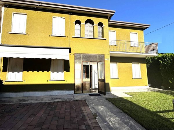 casa indipendente in vendita a Fiesso d'Artico