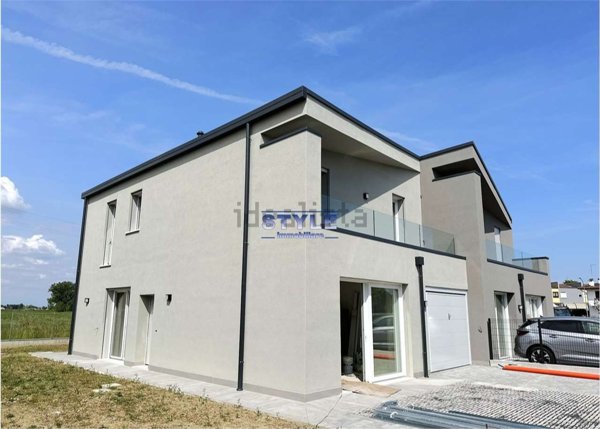 casa indipendente in vendita a Fiesso d'Artico