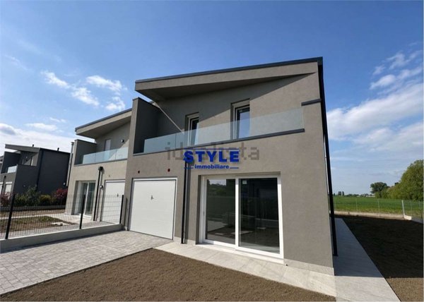 casa indipendente in vendita a Fiesso d'Artico