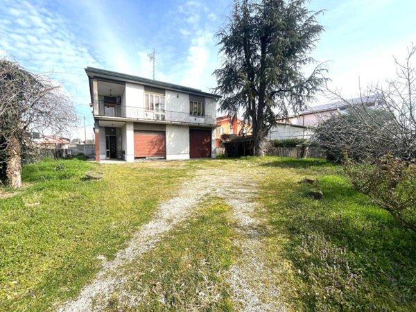 casa indipendente in vendita a Fiesso d'Artico