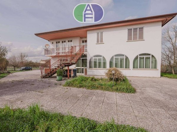 casa indipendente in vendita a Fiesso d'Artico