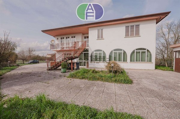 casa indipendente in vendita a Fiesso d'Artico