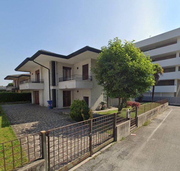 casa indipendente in vendita a Fiesso d'Artico