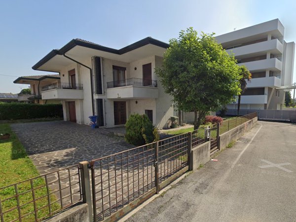 casa indipendente in vendita a Fiesso d'Artico