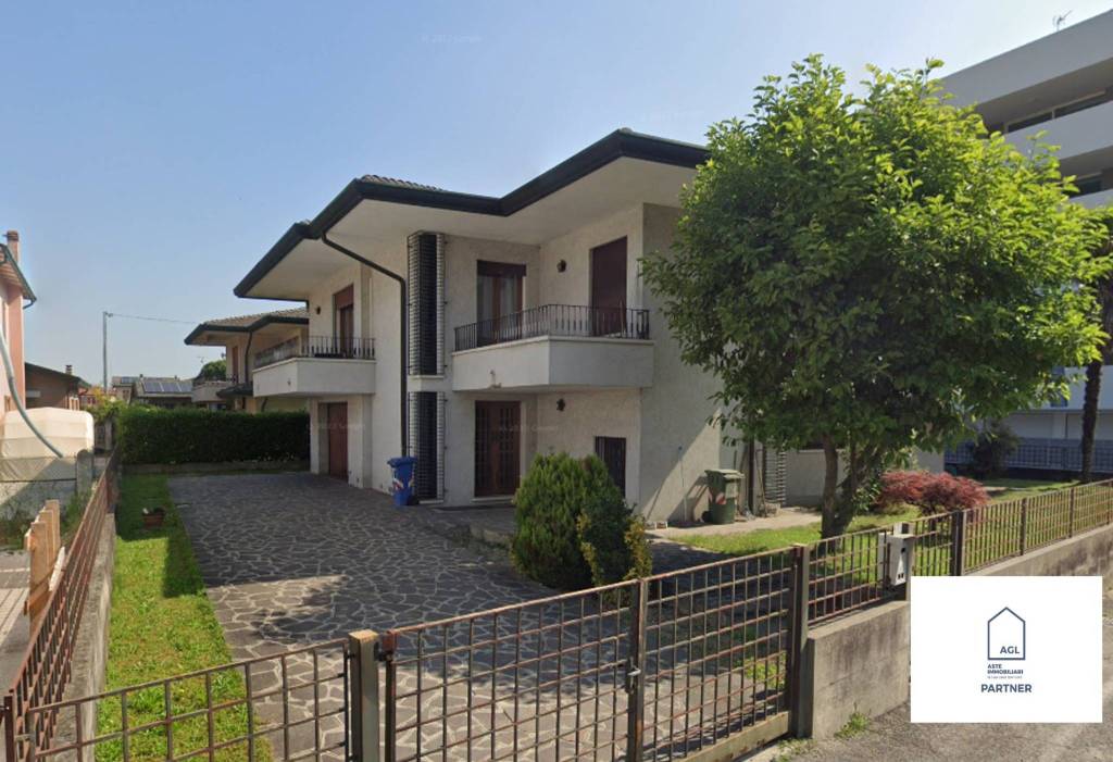 casa indipendente in vendita a Fiesso d'Artico