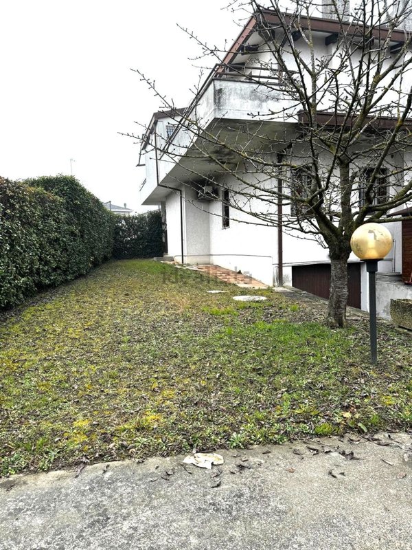 appartamento in vendita a Fiesso d'Artico