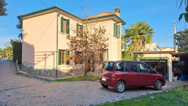 casa indipendente in vendita a Fiesso d'Artico