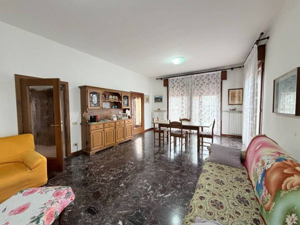 appartamento in vendita a Fiesso d'Artico