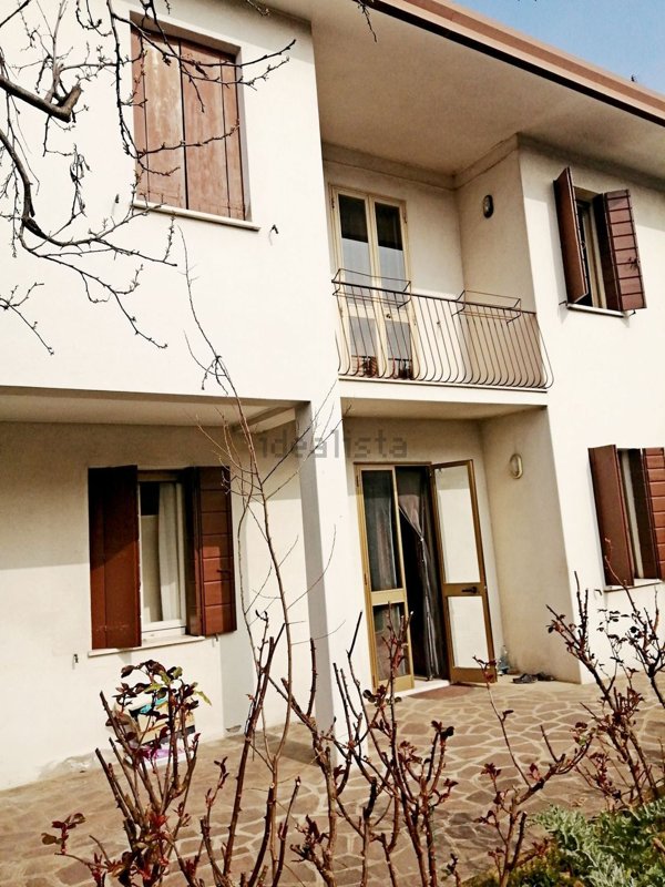 casa indipendente in vendita a Fiesso d'Artico