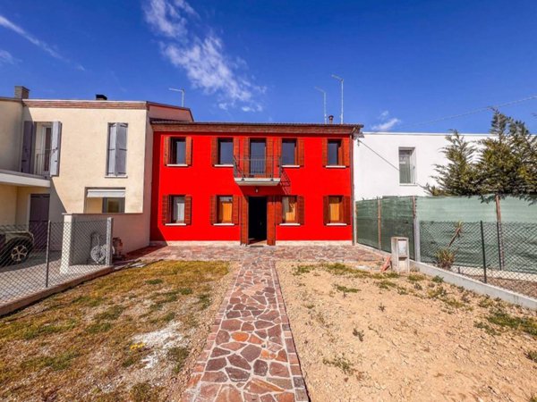 casa indipendente in vendita a Fiesso d'Artico