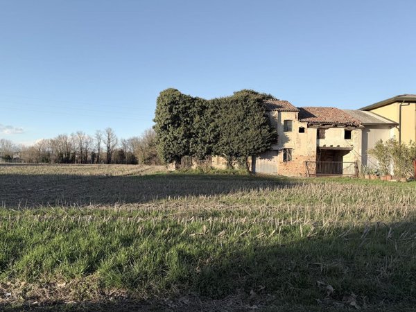 quadrivano in vendita a Fiesso d'Artico