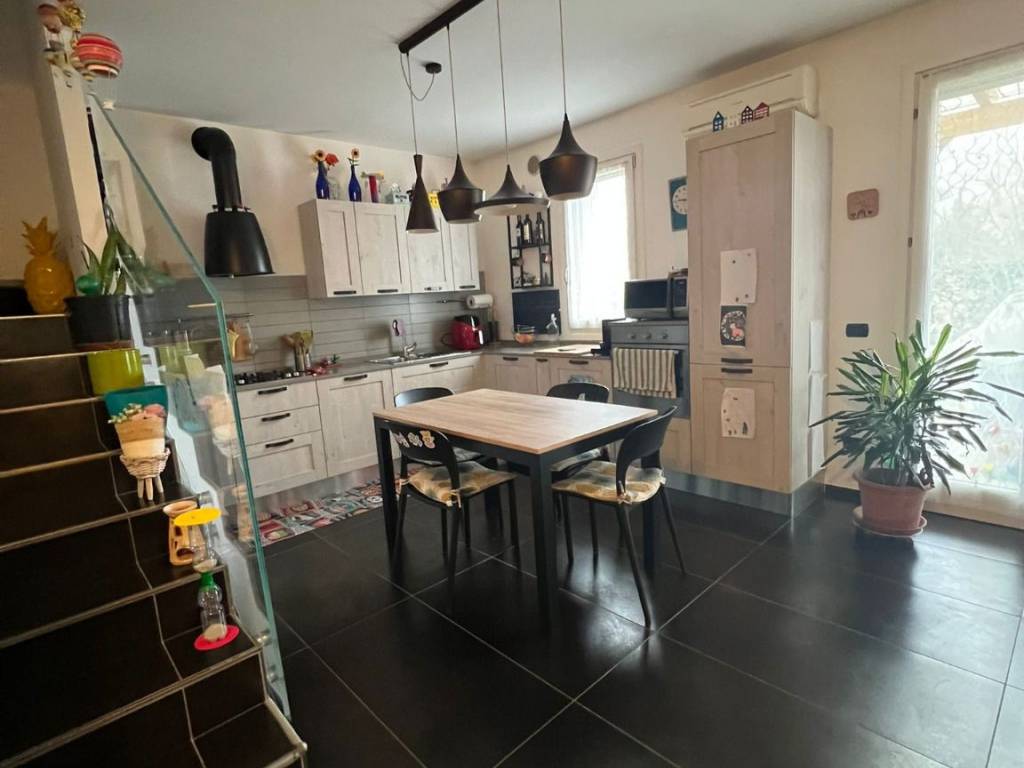 casa indipendente in vendita a Fiesso d'Artico