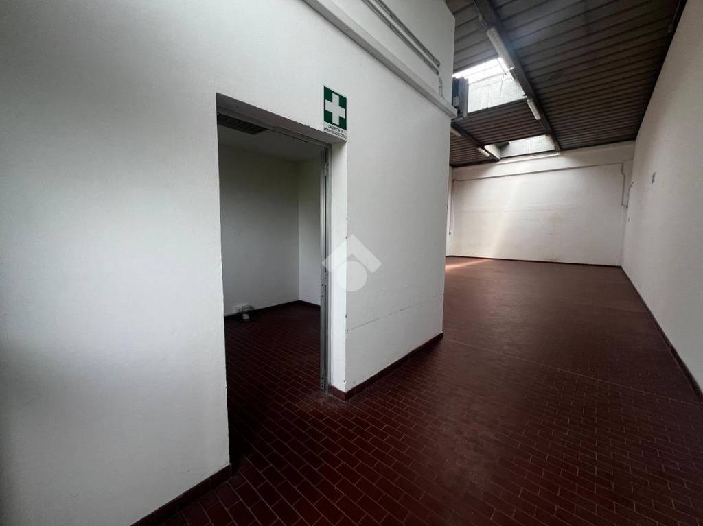 negozio in vendita a Fiesso d'Artico