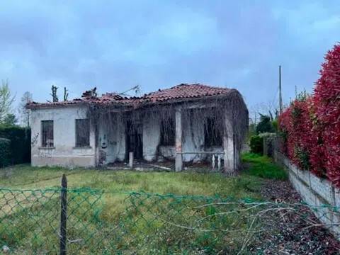 casa indipendente in vendita a Fiesso d'Artico
