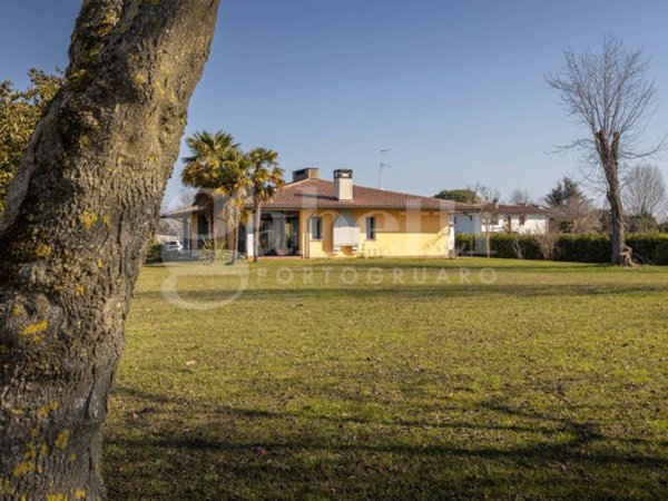 casa indipendente in vendita a Fossalta di Portogruaro