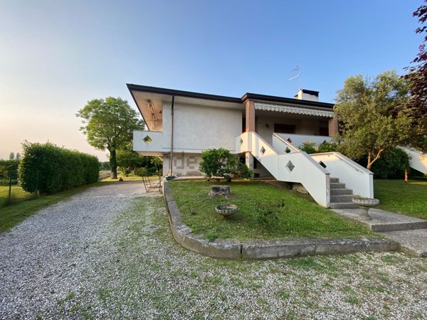 casa indipendente in vendita a Fossalta di Portogruaro in zona Fratta