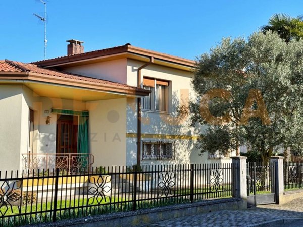 casa indipendente in vendita a Fossalta di Portogruaro