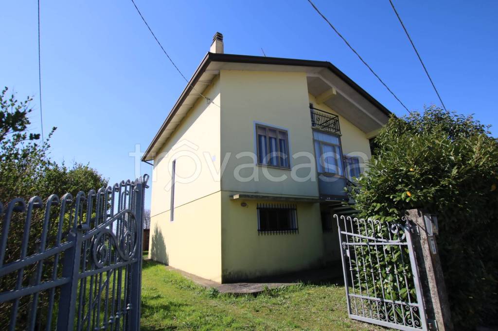 casa indipendente in vendita a Fossalta di Portogruaro in zona Alvisopoli