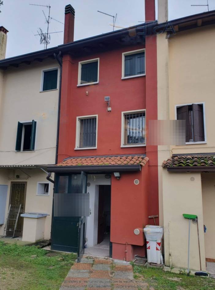 casa indipendente in vendita a Fossalta di Portogruaro