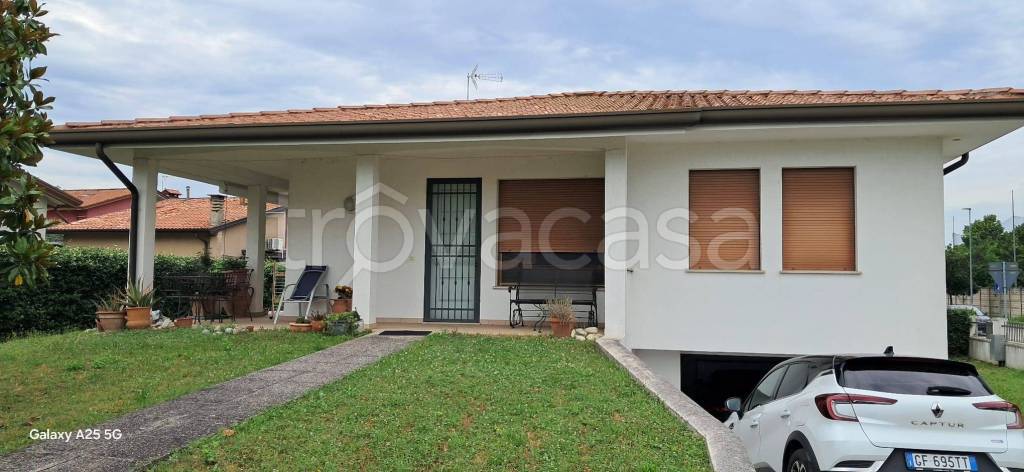 casa indipendente in vendita a Fossalta di Portogruaro