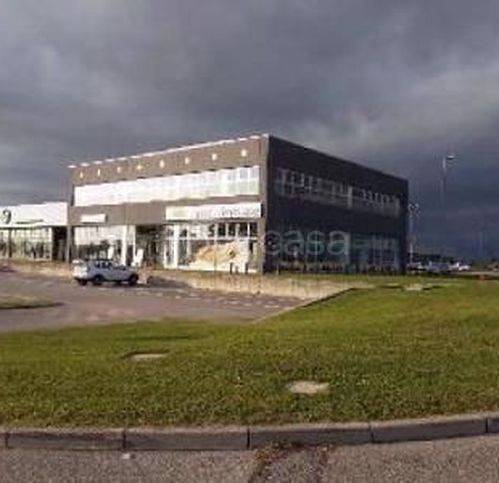 locale commerciale in vendita a Fossalta di Portogruaro