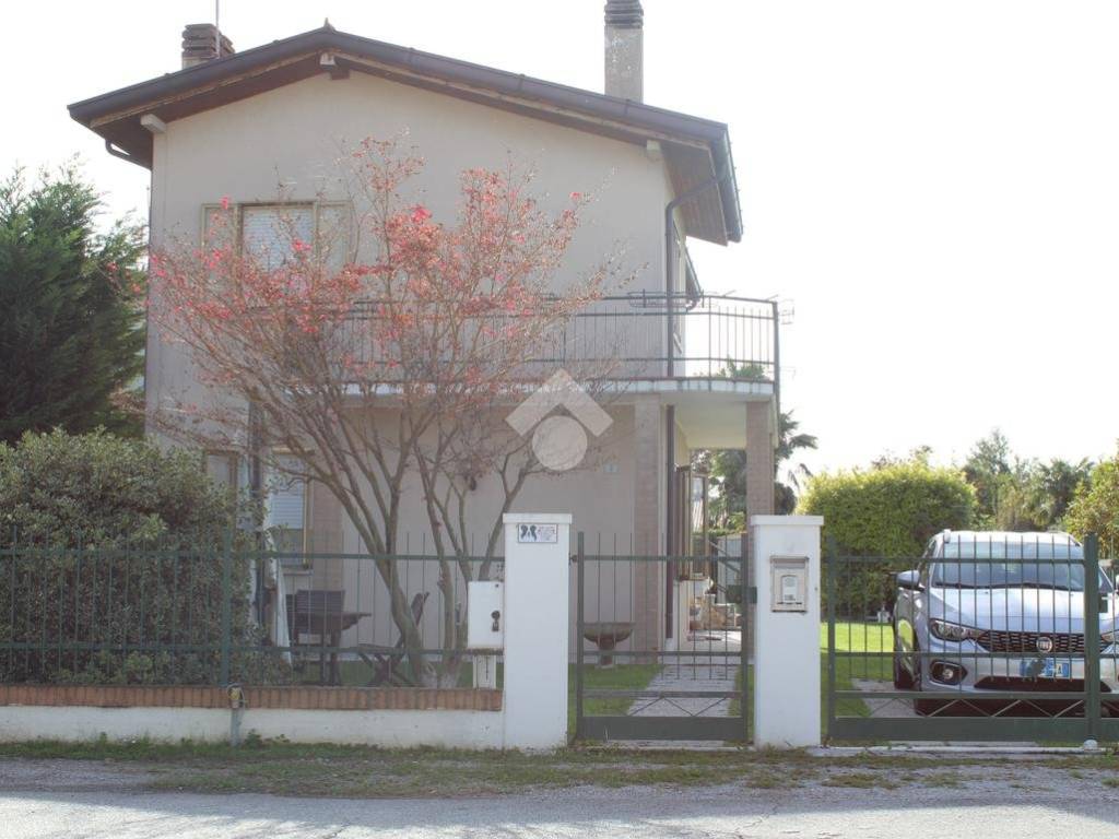 casa indipendente in vendita a Fossalta di Portogruaro