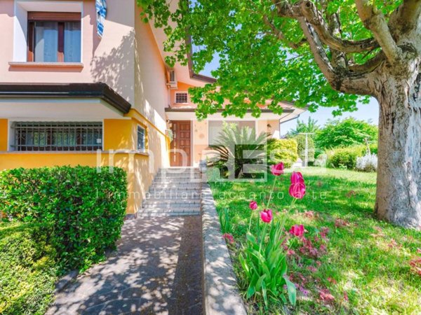 casa indipendente in vendita a Fossalta di Portogruaro in zona Alvisopoli