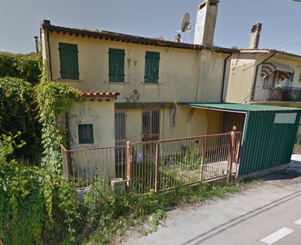 casa indipendente in vendita a Fossò