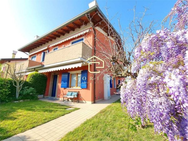 casa indipendente in vendita a Fossò