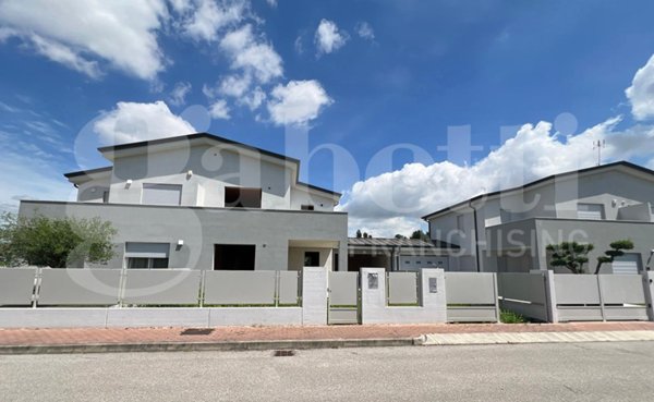 casa indipendente in vendita a Fossò